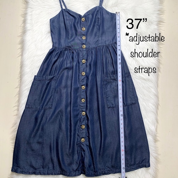 SOLD-Urban Outfitters Chambray Maxi Dress - Picture 9 of 9